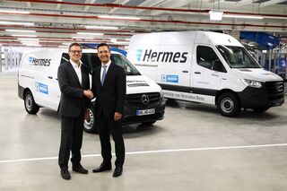 Stromer Fur Hermes Daimler Liefert Erste Evito Und Esprinter Aus