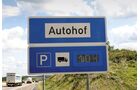 Lkw Parkplatz Anzeige Stellplatz Anzeigetafel an der A6 bei Bad Rappenau 24-Stunden-Autohof