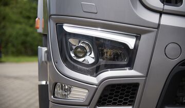 Mercedes-Benz Trucks präsentiert auf der bauma 2022 maßgeschneiderte integrierte Lösungen für den Bauverkehr