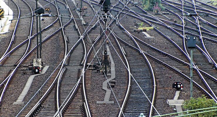 Schienen, Netz, Bahn
