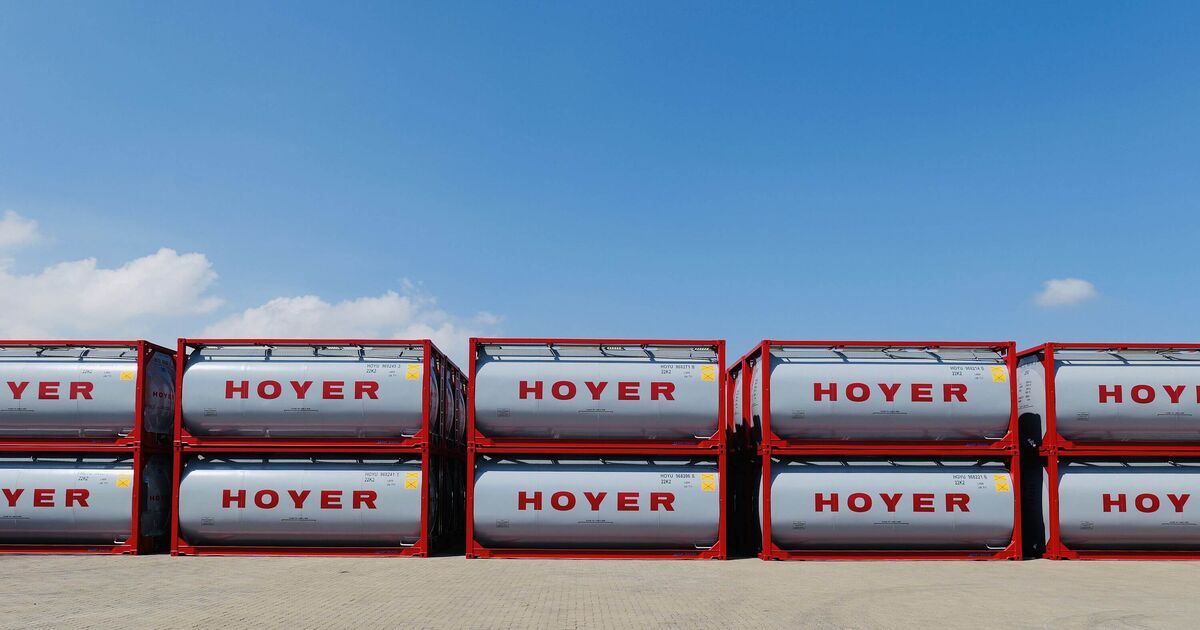 Hoyer Group modernisiert Tankcontainer - eurotransport
