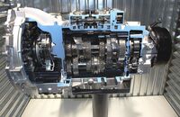 Wandlergetriebe 8HP von ZF mit acht Gängen.