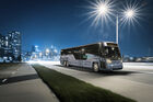 US-Elektro-Reisebusse: Elektrische First-Mover